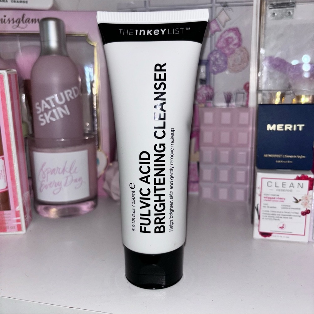 💝NEW The Inkey List Fulvic Brightening Cleanser💝